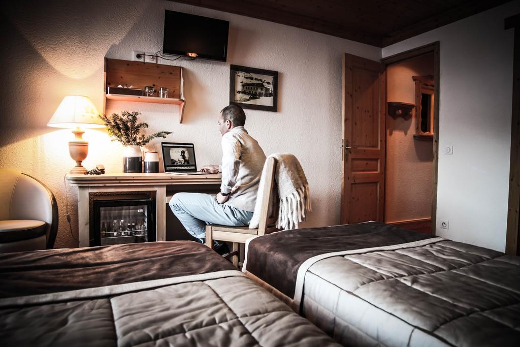 Hotel Le Refuge ทีนเญอ ภายนอก รูปภาพ