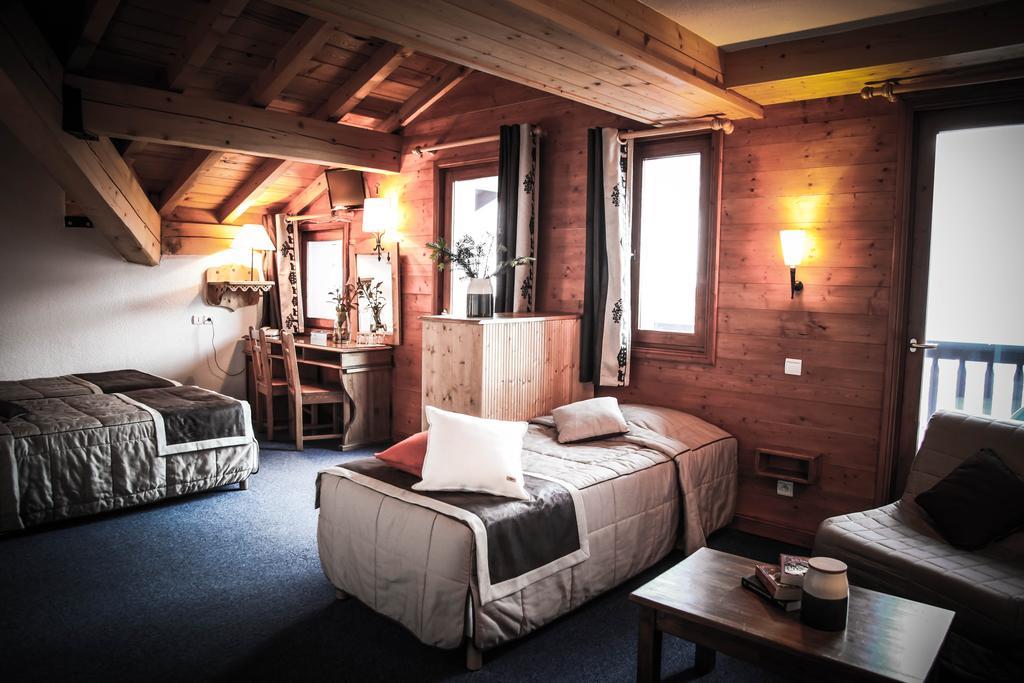 Hotel Le Refuge ทีนเญอ ภายนอก รูปภาพ